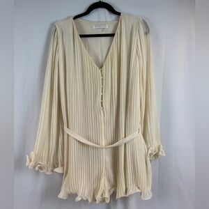 Endless‎ Rose Cream Long Sleeve Pleated Romper